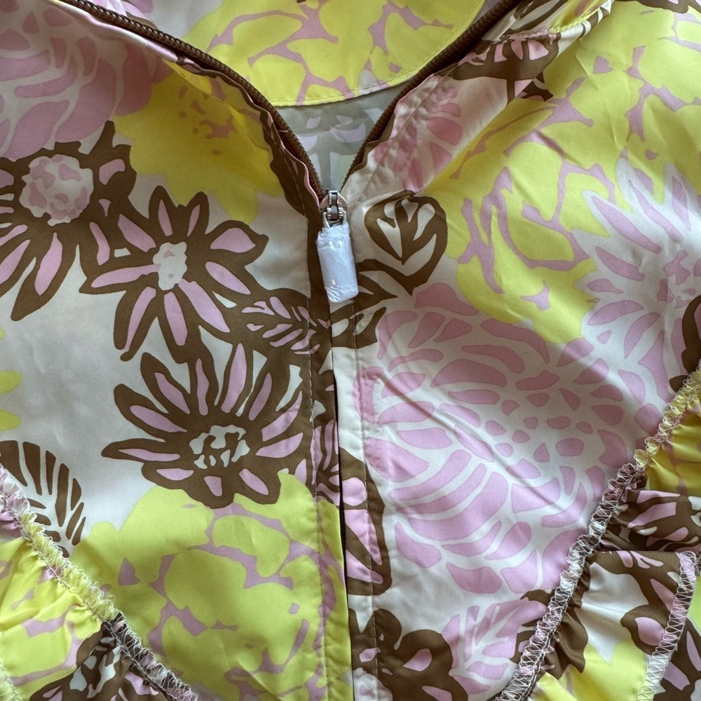 Tory Burch Sport French Cream RUFFLE WINDBREAKER Small - Picture 10 of 10